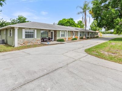 245 Alturas Rd