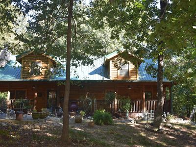 892 Cedar Cliff Rd