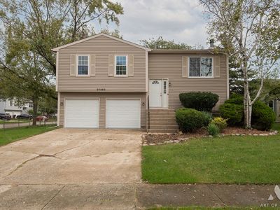 Property at 20463 S Graceland Ln, Frankfort, IL