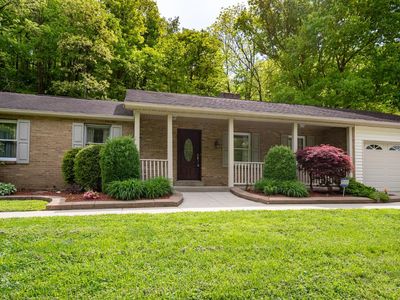 8305 Brooks Rd