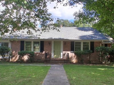 37 Sw 2nd St