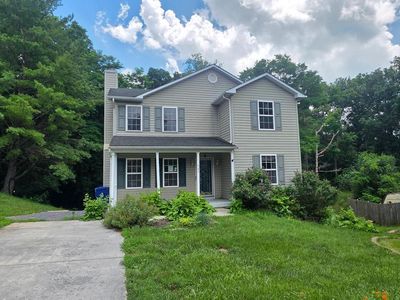 983 Meadow Ct