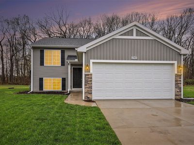 17803 Bluff Dr