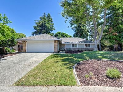5445 Elsinore Way
