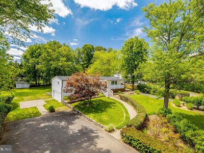 822 Walker Rd