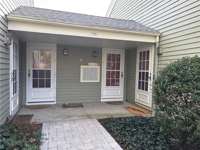 230 S Main St APT 4