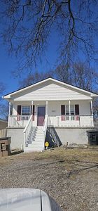 1802B Seminary St