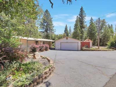 8688 La Porte Rd