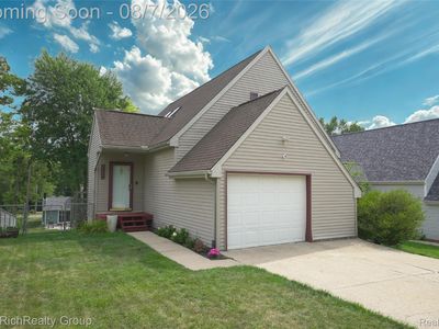 2625 Northlawn Ave