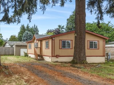 Property at 14219 NE 18th St APT C, Vancouver, WA