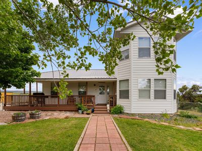 50 Pioneer Cir