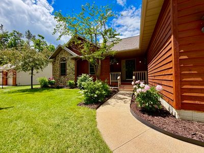 1949 Opal Lake Rd
