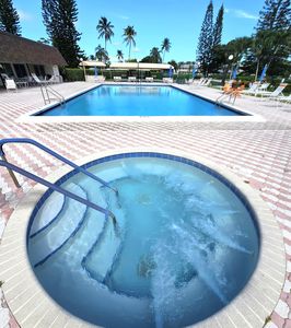 1141 VIOLET Terrace #201