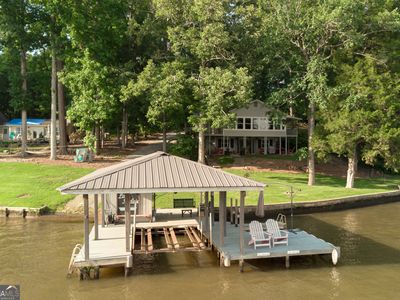 301 Thomas Dr