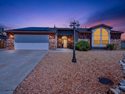 2413 Agua Fria Dr NE