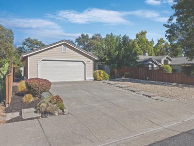 918 Ginkgo Place