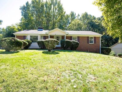 2420 Kingsgate Dr