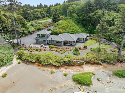 6 Diamond Drive