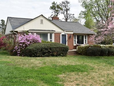 3 Forest Dr