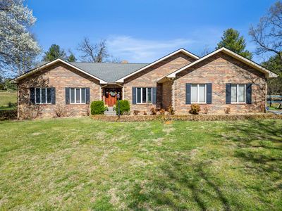 165 Fairway Dr