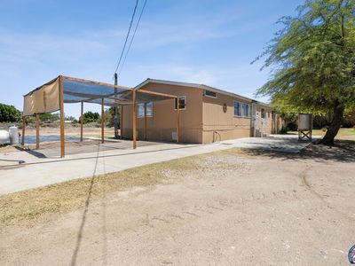 7841 International Rd