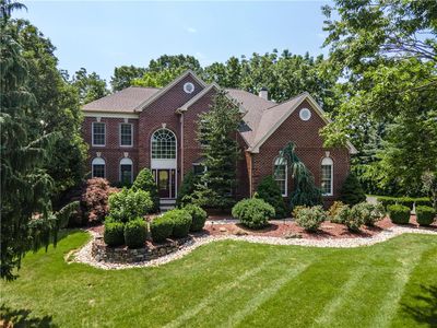 4140 Douglas Dr