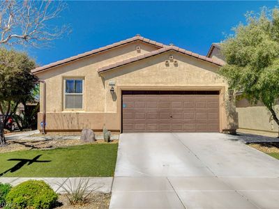 4432 Desert Home Ave