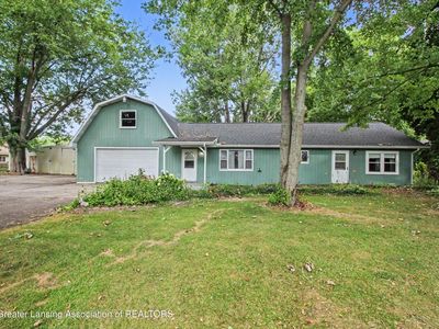1220 N Edgar Rd