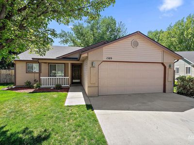 1589 W Silver Salmon Dr