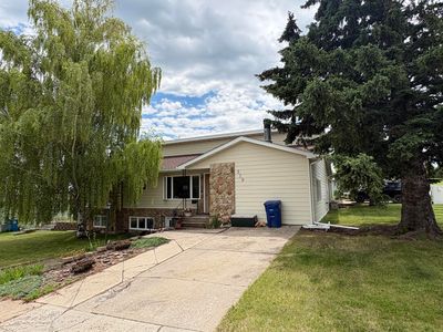 329 Cedar St