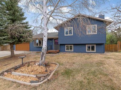 3804 Parkridge Dr