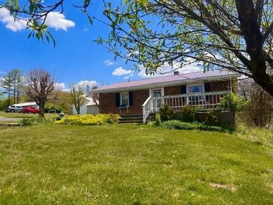 18 Lee St