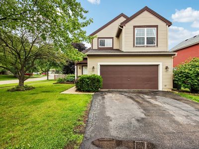 647 E Princeton Ct