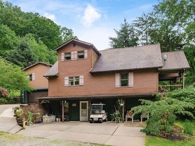 557 Ross Rd SE