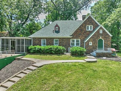 35 Lombardy Dr