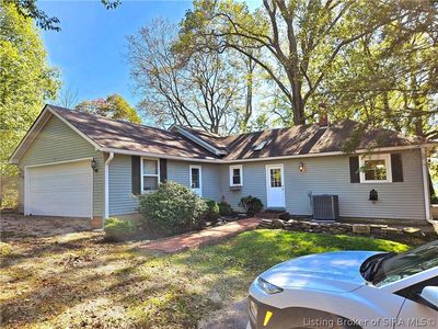 1046 Michigan Road