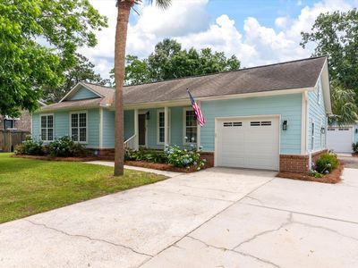 1511 Wakendaw Rd