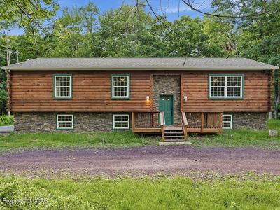 255 Hillary Dr W