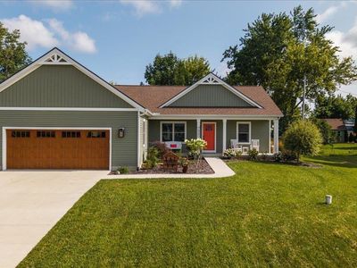7450 Kingsley Dr