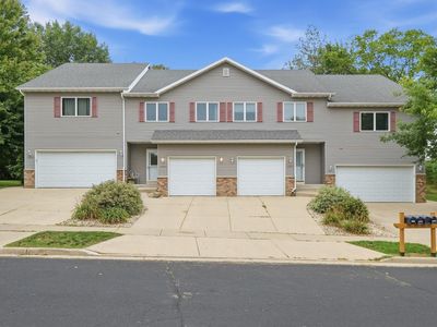 Property at 1207 Enterprise Dr, Verona, WI