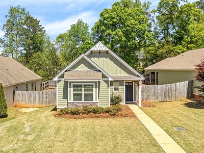 2423 Churchill Cir