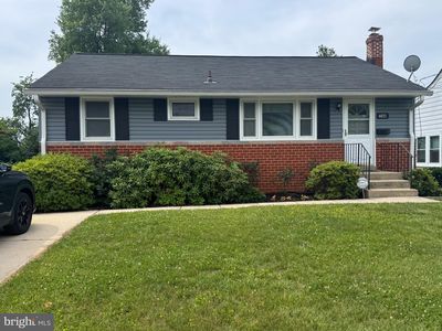 6011 Berwyn Rd