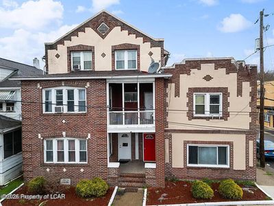 1210 S Main St