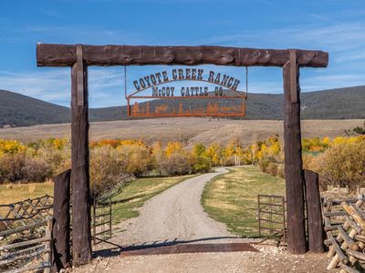 3007 Coyote Creek Rd