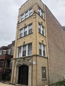 4520 W Jackson Blvd