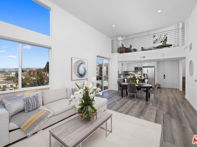 1055 S Serrano Ave #505