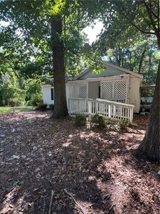 8272 Crittenden Rd