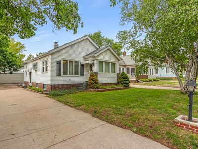 Property at 420 W Albany Ave, Peoria, IL