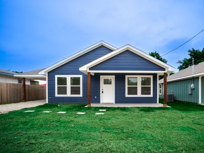 1331 E Palestine St