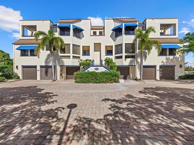 2012 HARBOURSIDE DRIVE #2104